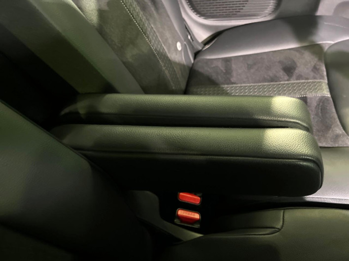 2023 Honda N-BOX CUSTOM 6BA-JF3 (UW-6a3755978cdf0)[27]