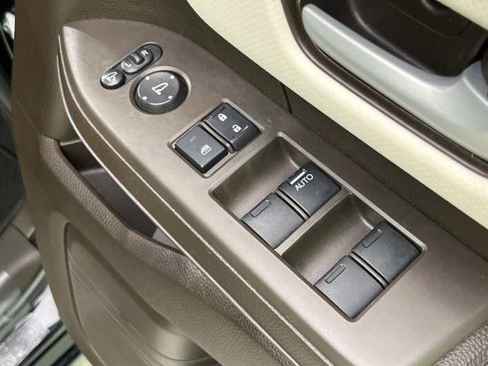 2021 Honda N-BOX 6BA-JF3 (UW-6a3755988c186)[13]