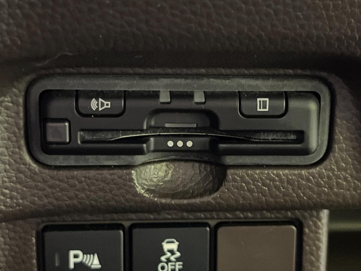 2021 Honda N-BOX 6BA-JF3 (UW-6a3755988c186)[19]