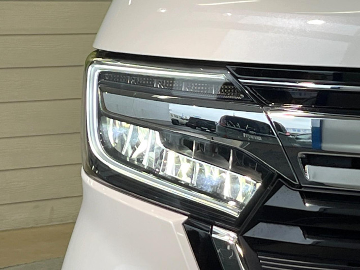2022 Honda N-BOX CUSTOM 6BA-JF3 (UW-6a37559b09858)[7]