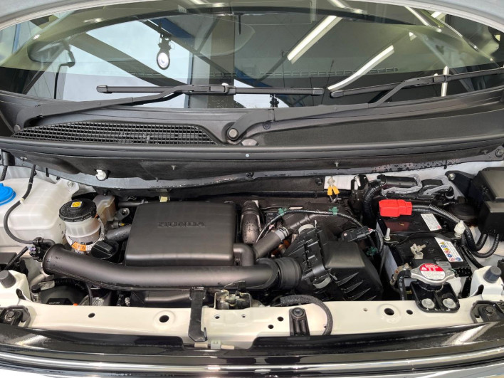 2022 Honda N-BOX CUSTOM 6BA-JF3 (UW-6a37559b09858)[5]