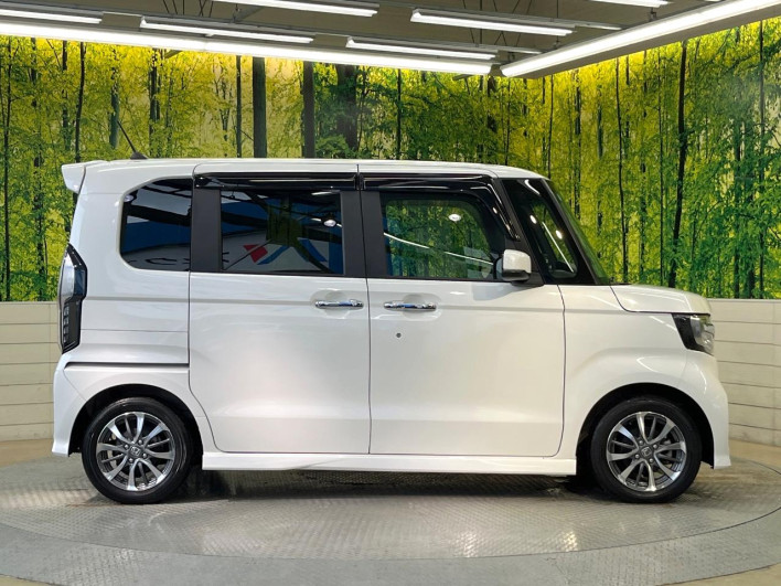 2022 Honda N-BOX CUSTOM 6BA-JF3 (UW-6a37559b09858)[25]