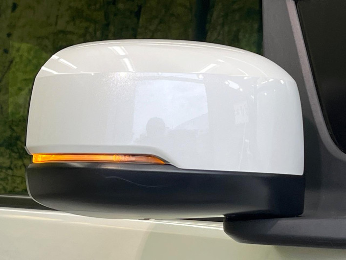 2022 Honda N-BOX CUSTOM 6BA-JF3 (UW-6a37559b09858)[14]