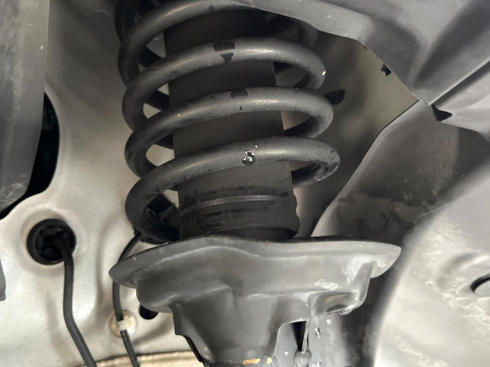 2022 Honda N-BOX CUSTOM 6BA-JF3 (UW-6a37559b09858)[11]