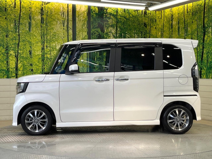 2022 Honda N-BOX CUSTOM 6BA-JF3 (UW-6a37559b09858)[29]
