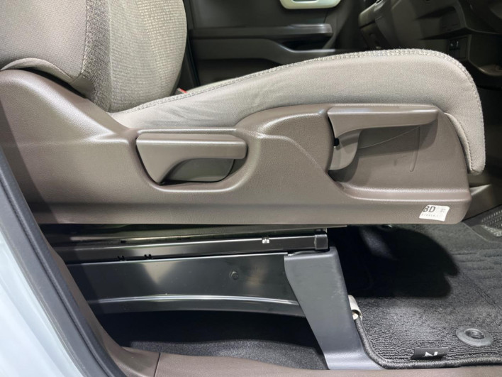 2021 Honda N-BOX 6BA-JF4 (UW-6a37559dde8a2)[18]
