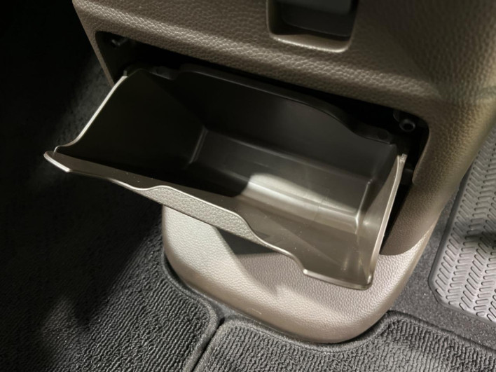 2021 Honda N-BOX 6BA-JF4 (UW-6a37559dde8a2)[25]