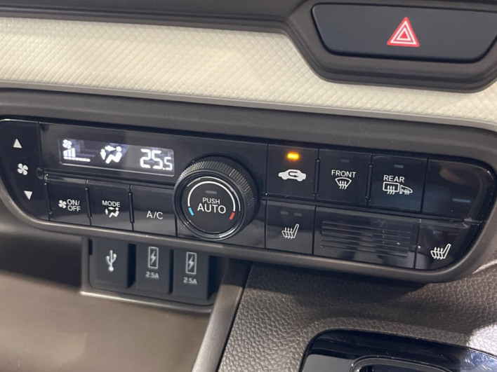 2021 Honda N-BOX 6BA-JF4 (UW-6a37559dde8a2)[15]