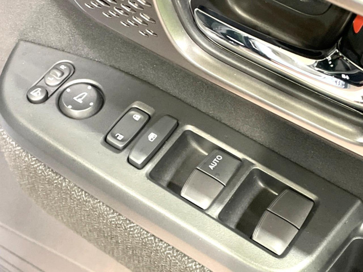 2024 Honda N-BOX CUSTOM 6BA-JF5 (UW-6a3755a0df4cd)[8]