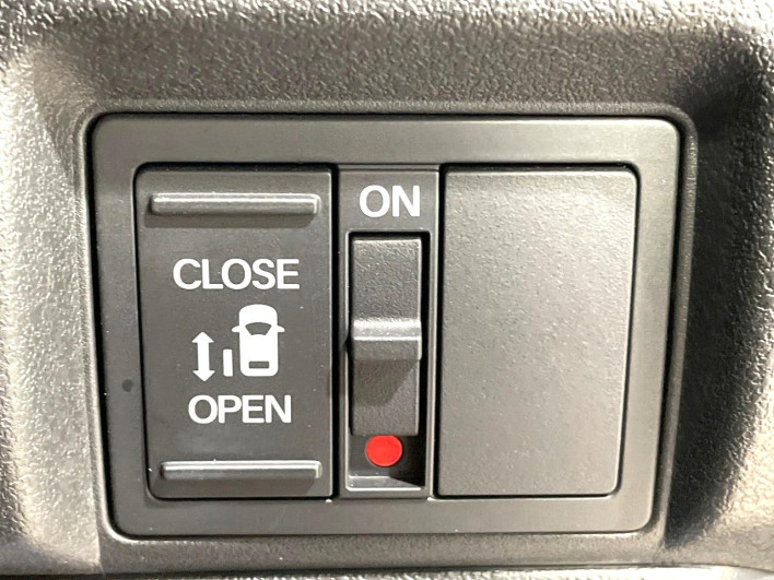 2024 Honda N-BOX CUSTOM 6BA-JF5 (UW-6a3755a0df4cd)[22]
