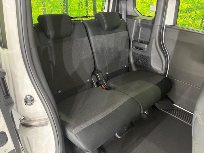 2026 Honda N-BOX CUSTOM 6BA-JF5 (UW-6a3755a49882d)[20]