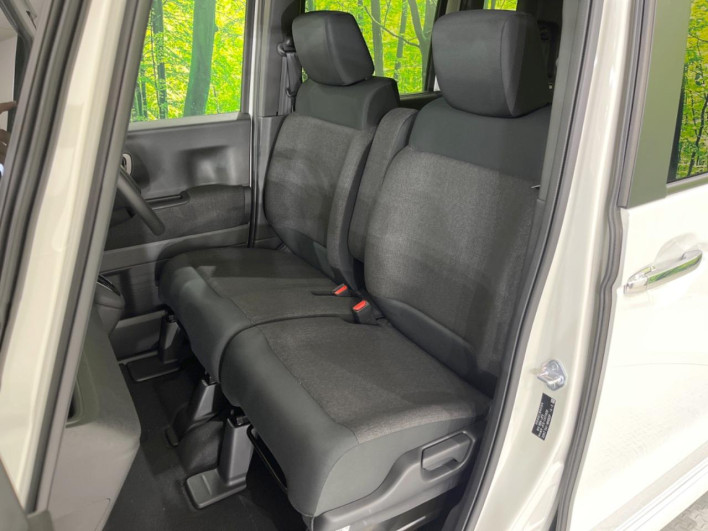 2026 Honda N-BOX CUSTOM 6BA-JF5 (UW-6a3755a49882d)[22]