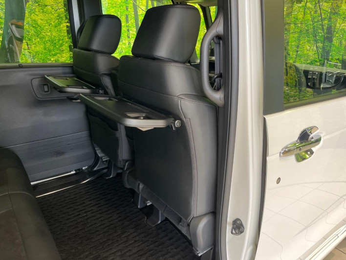 2024 Honda N-BOX CUSTOM 6BA-JF5 (UW-6a3755aa079c0)[27]