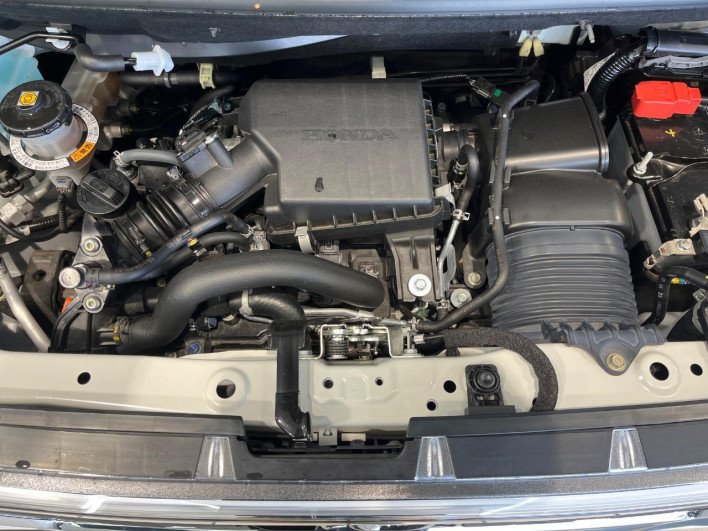 2024 Honda N-BOX CUSTOM 6BA-JF5 (UW-6a3755aa079c0)[4]