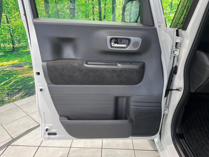 2024 Honda N-BOX CUSTOM 6BA-JF5 (UW-6a3755aa079c0)[13]