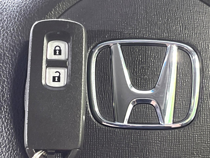 2018 Honda N-ONE DBA-JG2 (UW-6a3755adf0917)[28]