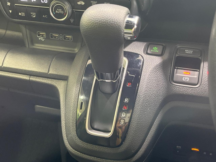 2020 Honda N-WGN Custom 6BA-JH3 (UW-6a3755b47a326)[14]