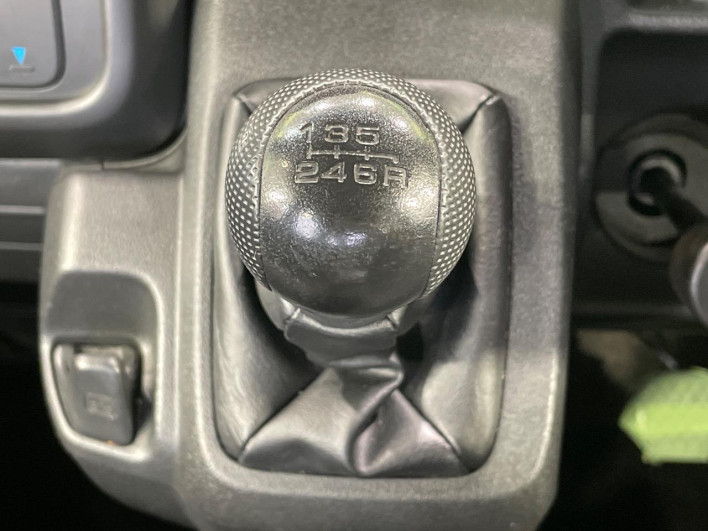 2020 Honda N-VAN HBD-JJ1 (UW-6a3755b66bd8a)[27]
