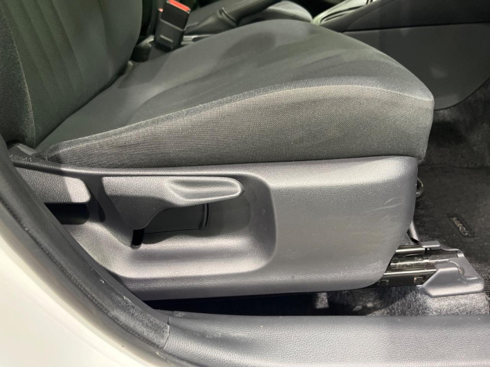 2021 Toyota Yaris 5BA-KSP210 (UW-6a3755c5f0154)[22]