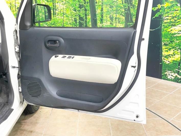 2015 Daihatsu Mira Cocoa DBA-L675S (UW-6a3755c8ec497)[29]