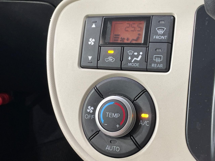 2015 Daihatsu Mira Cocoa DBA-L675S (UW-6a3755c8ec497)[15]