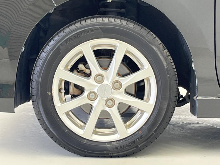 2014 Daihatsu Move DBA-LA100S (UW-6a3755ca71787)[7]