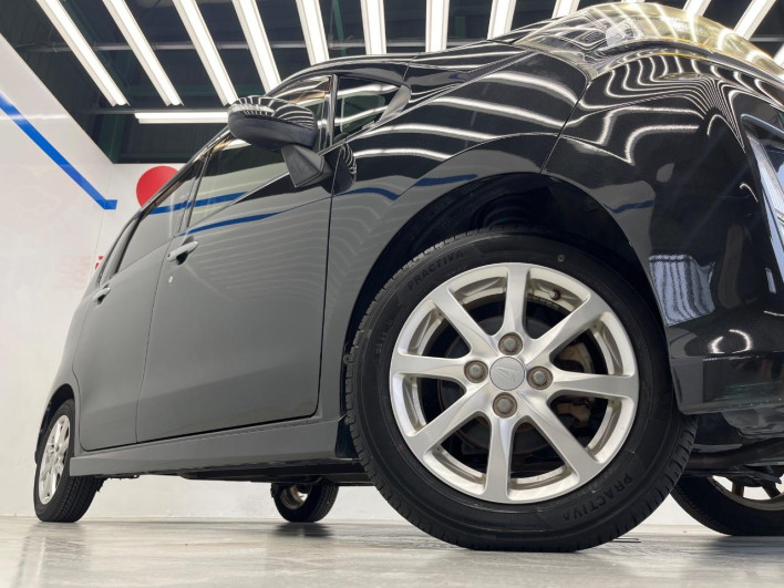 2014 Daihatsu Move DBA-LA100S (UW-6a3755ca71787)[13]