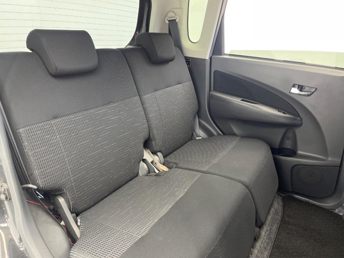 2014 Daihatsu Move DBA-LA100S (UW-6a3755ca71787)[15]