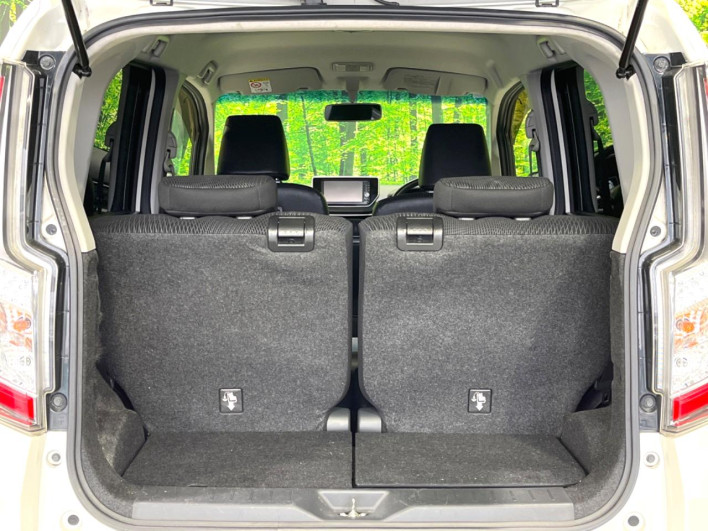 2015 Daihatsu Move DBA-LA150S (UW-6a3755cb45190)[28]
