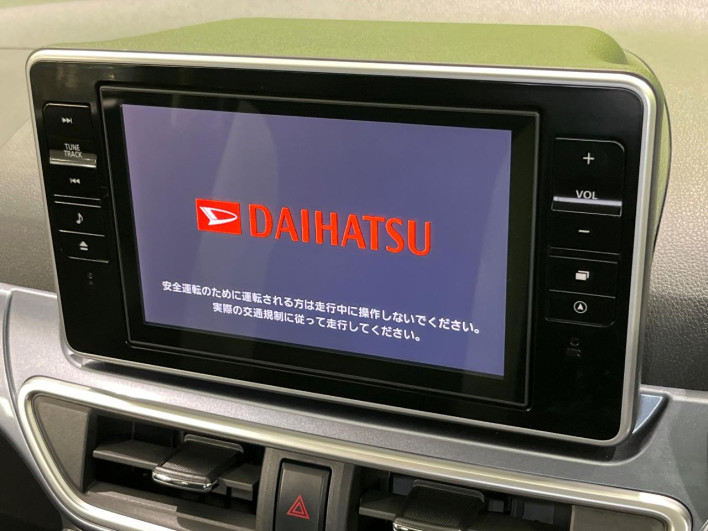 2015 Daihatsu Cast DBA-LA250S (UW-6a3755cebfaa3)[8]