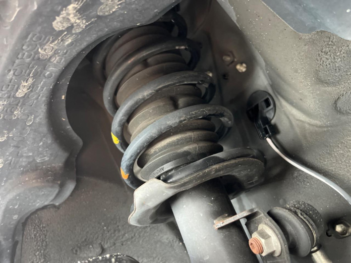 2016 Daihatsu Cast DBA-LA250S (UW-6a3755cec42e1)[10]
