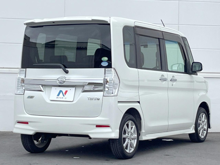 2015 Daihatsu Tanto DBA-LA600S (UW-6a3755da7a3a3)[22]
