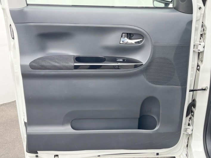 2015 Daihatsu Tanto DBA-LA600S (UW-6a3755da7a3a3)[23]