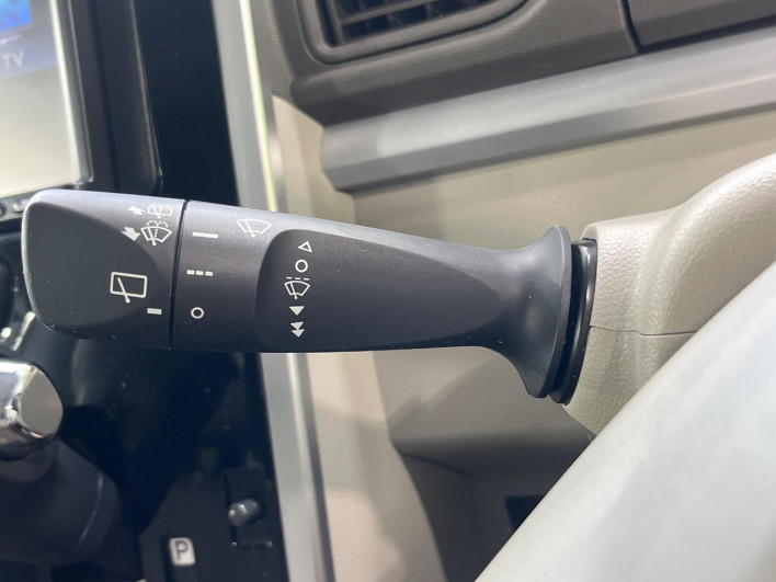 2017 Daihatsu Tanto DBA-LA600S (UW-6a3755ddae935)[15]