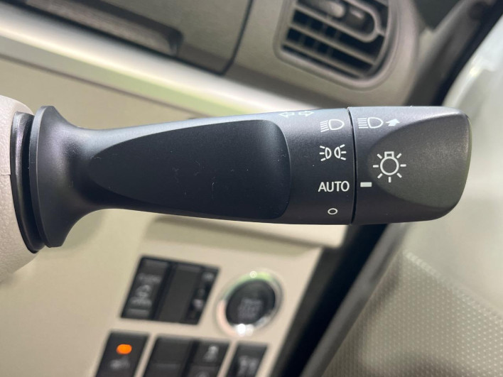 2017 Daihatsu Tanto DBA-LA600S (UW-6a3755ddae935)[16]