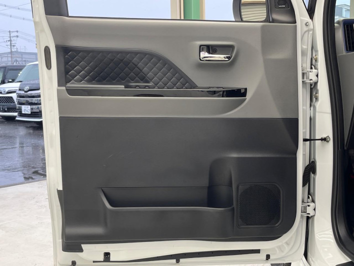 2019 Daihatsu Tanto 5BA-LA650S (UW-6a3755e028fb4)[19]