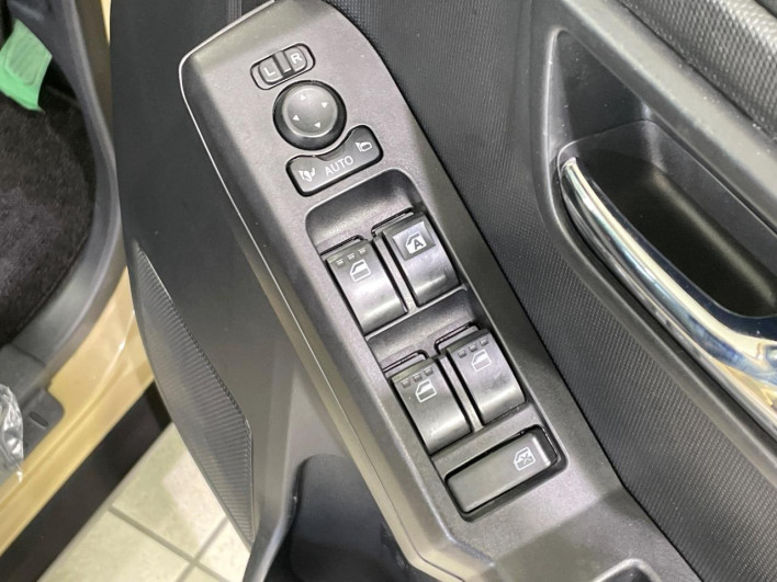 2020 Daihatsu Taft 6BA-LA900S (UW-6a3755efd16ad)[24]