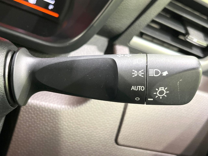 2020 Toyota Roomy DBA-M900A (UW-6a3755fb78047)[22]