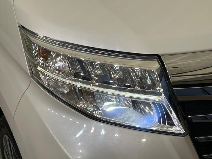 2019 Toyota Roomy DBA-M910A (UW-6a375604e13b3)[18]