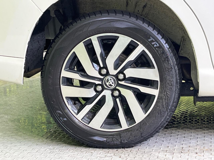 2019 Toyota Roomy DBA-M910A (UW-6a375604e13b3)[26]