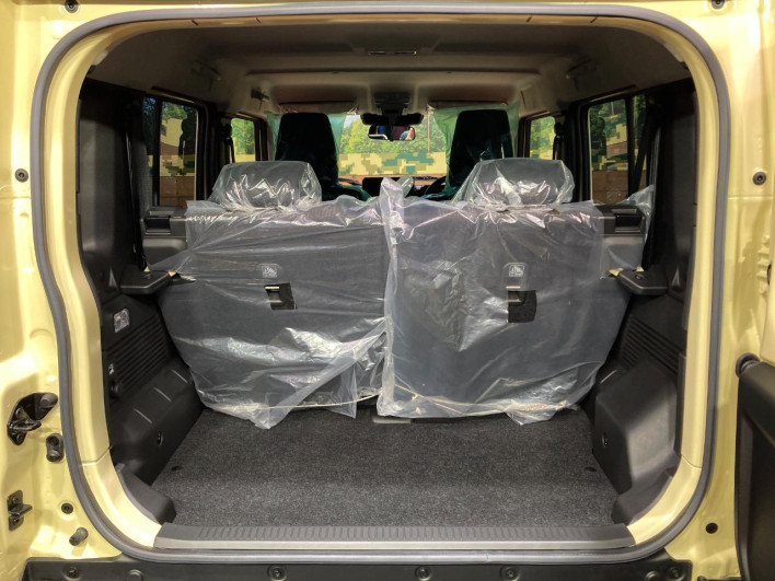 2025 Suzuki Jimny Nomad 3BA-JC74W (UW-6a37560a0077e)[24]