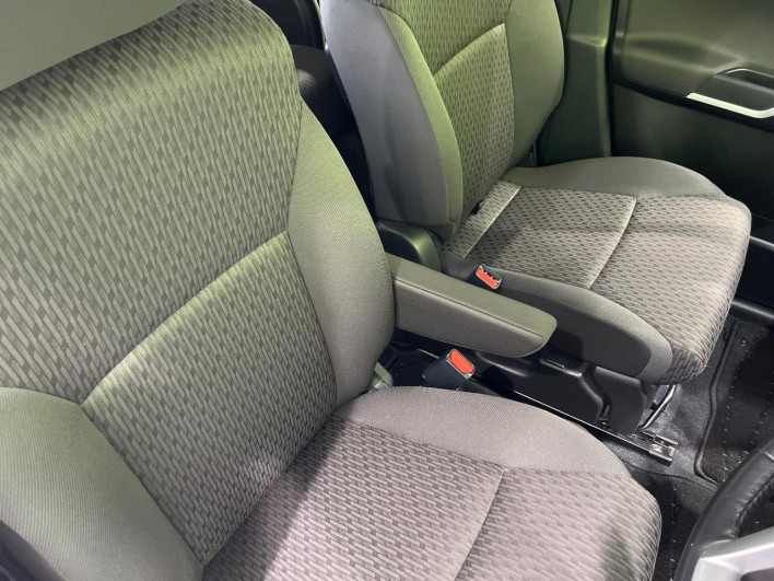 2017 Suzuki Solio DAA-MA46S (UW-6a37561359ac9)[21]