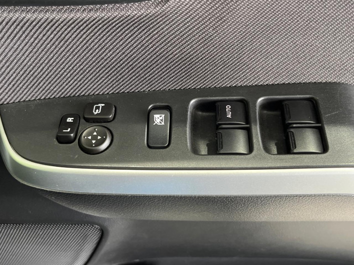 2017 Suzuki Solio DAA-MA46S (UW-6a37561359ac9)[19]