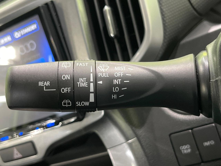 2017 Suzuki Solio DAA-MA46S (UW-6a37561359ac9)[15]