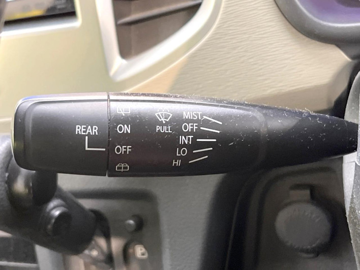 2012 Suzuki Wagon R DBA-MH34S (UW-6a375617d5370)[28]