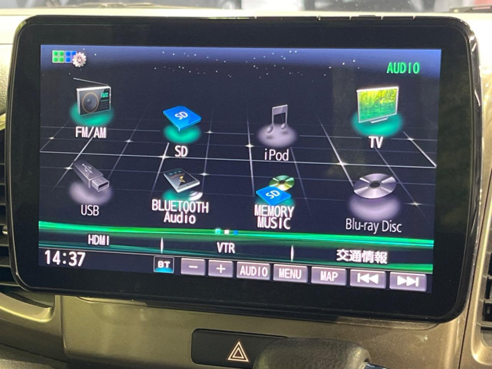 2017 Suzuki Spacia Custom Z DAA-MK42S (UW-6a375621280f9)[15]