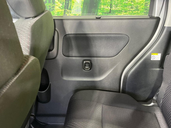 2017 Suzuki Spacia Custom Z DAA-MK42S (UW-6a375621280f9)[22]