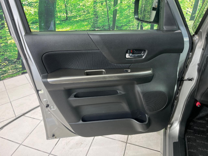 2017 Suzuki Spacia Custom Z DAA-MK42S (UW-6a375621280f9)[24]