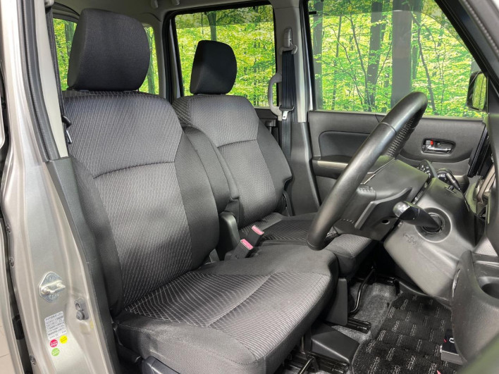 2017 Suzuki Spacia Custom Z DAA-MK42S (UW-6a375621280f9)[18]