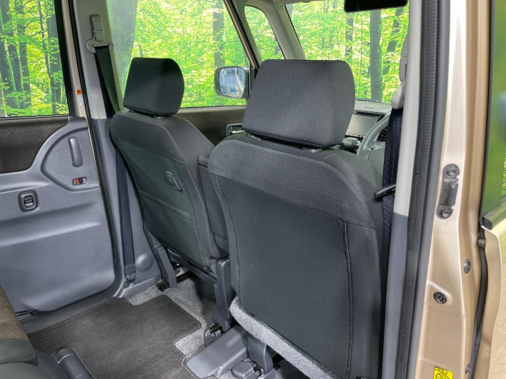2011 Nissan Roox DBA-ML21S (UW-6a37562fac409)[28]